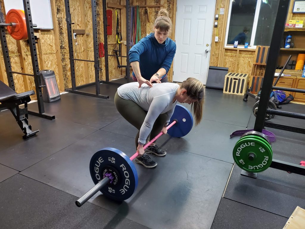 Guiding posture on deadlift